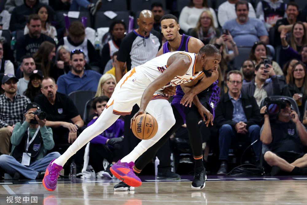 队内团结都 队内团结都