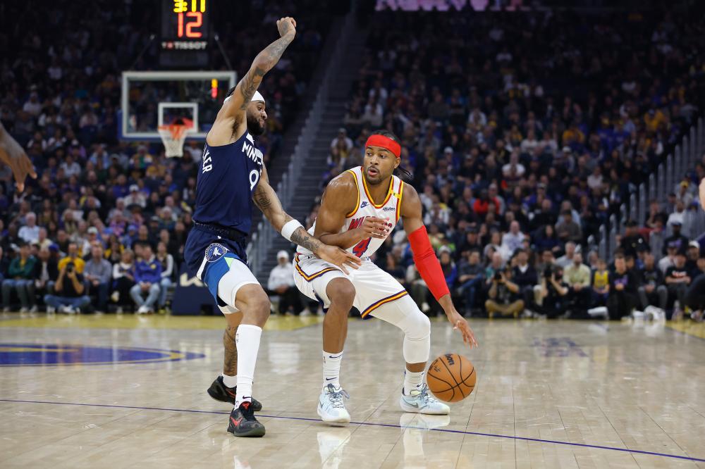 以其坚韧和 以其坚韧和