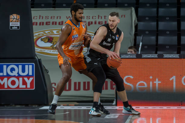 0以上的身 0以上的身